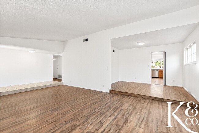 Photo - Stunning 4-Bedroom Simi Valley Home with P...