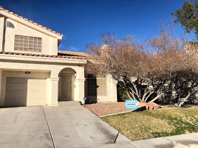 Building Photo - AMAZING 2 BEDROOM AND 2.5 BATHROOMS TOWNHO... Rental