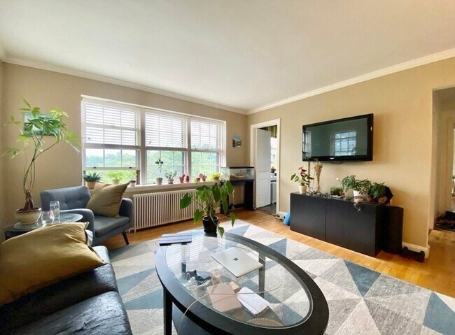 Photo - 12 Kilsyth Ter Unit 42