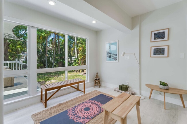 Photo - 819 Hollywood Blvd Unit ID1241892P