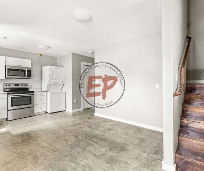 Photo - 516 N 31st St