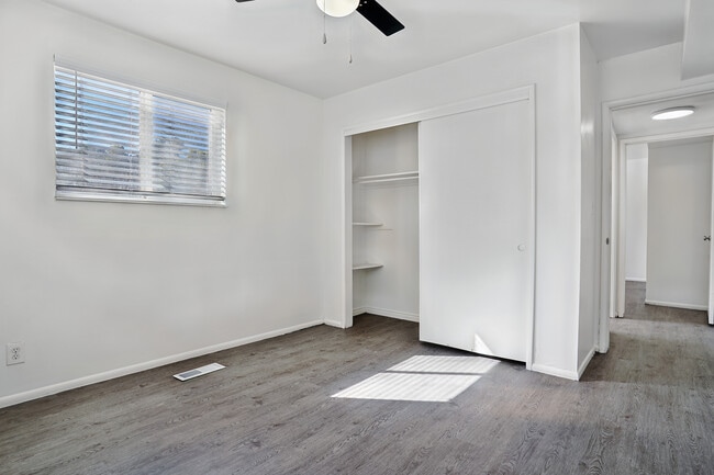 Laminate wood style flooring