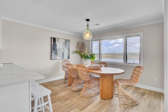 Photo - 150 Wappoo Creek Dr