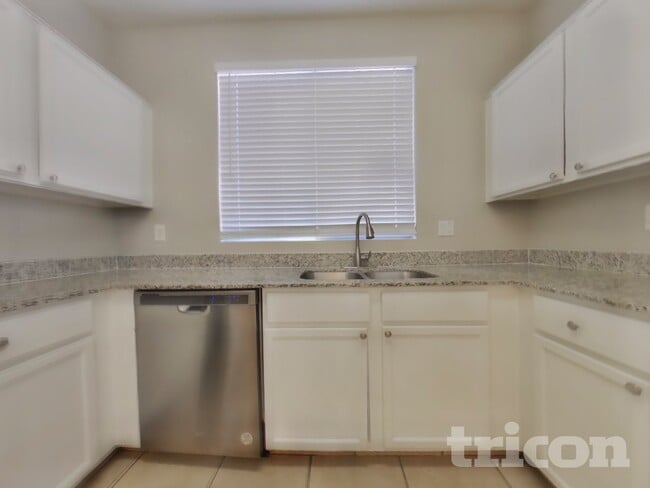 Photo - 11391 W Pima St