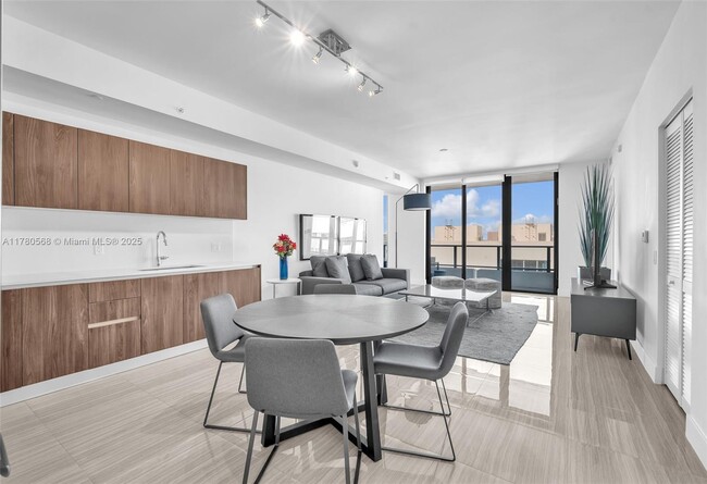 Photo - 2960 NE 207th St Condo