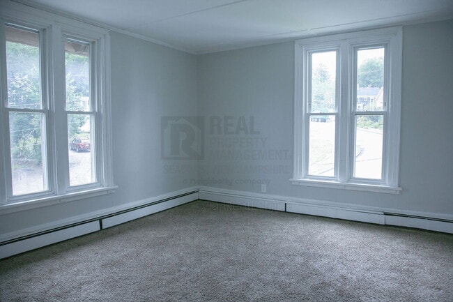 Photo - 9 Beacon St Unit 3