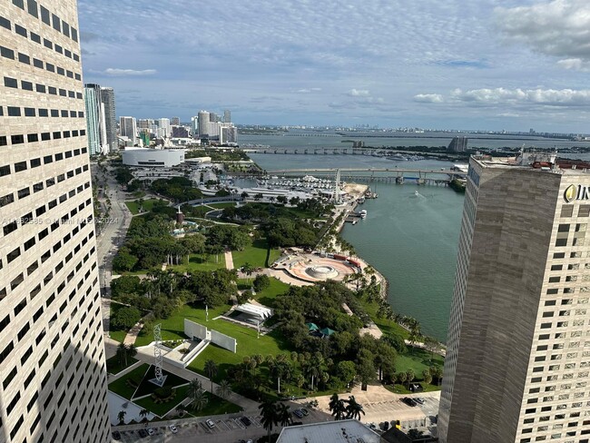 Photo - 325 S Biscayne Blvd Condominio Unidad 4218