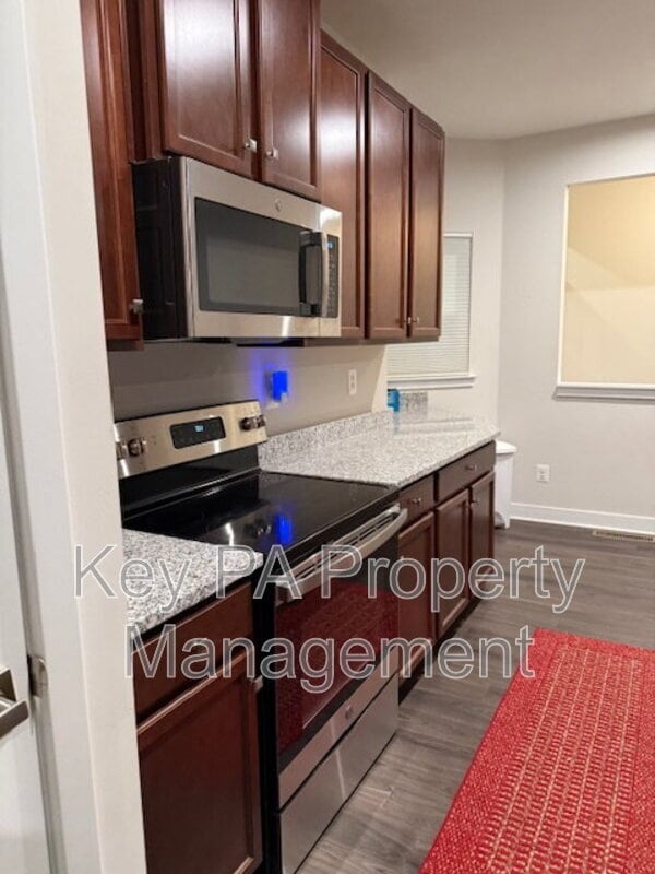 Photo - 659 Thomas Penn Dr