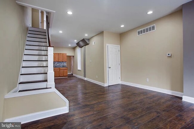 Updated 3 Bedroom Rental in Brewerytown wi... - Updated 3 Bedroom Rental in Brewerytown wi...