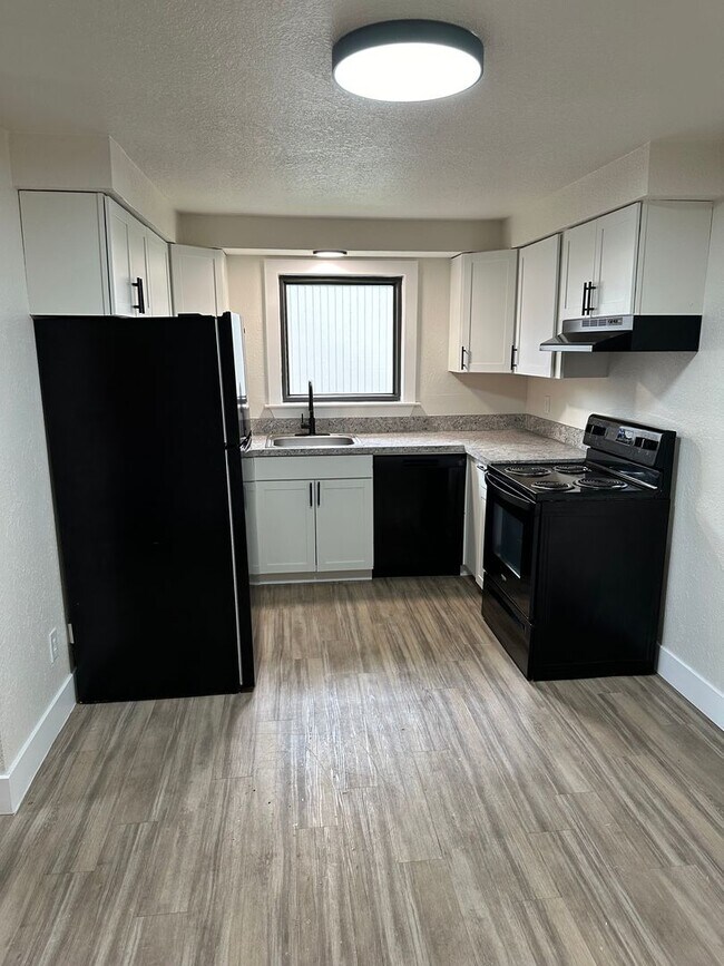 Photo - 2-bedroom 1 bath Duplex