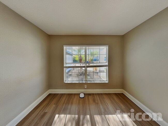 Photo - 8606 Lisa Blvd