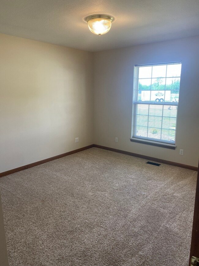 Photo - 2925 E Buckskin Dr Unit 2925 Buckskin