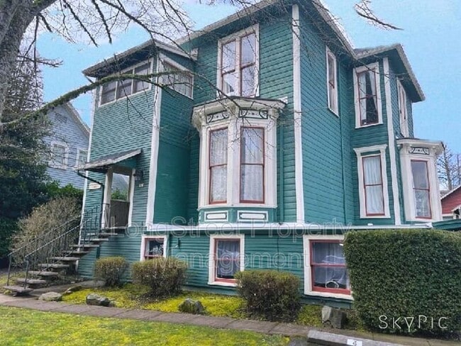 Building Photo - 218 NW 21st St Unit #3 Rental