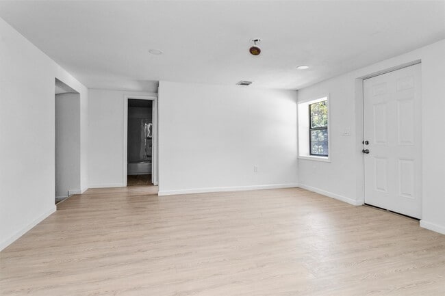 Photo - 16016 Green Manor Dr Unit A