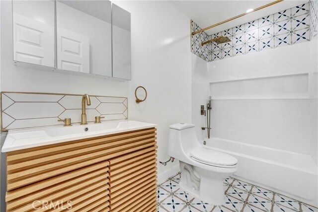 Photo - 1146 West Blvd