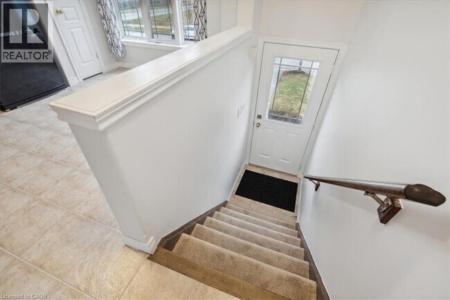 Photo - 65 Willow Ln