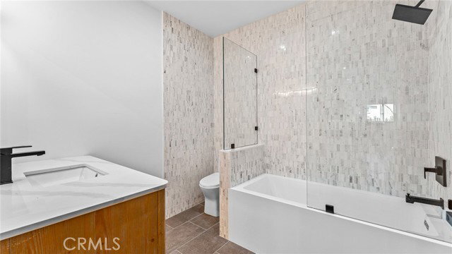 Photo - 514 W Washington Blvd