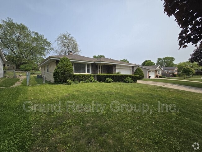 Building Photo - 531 Evergreen Ct Rental