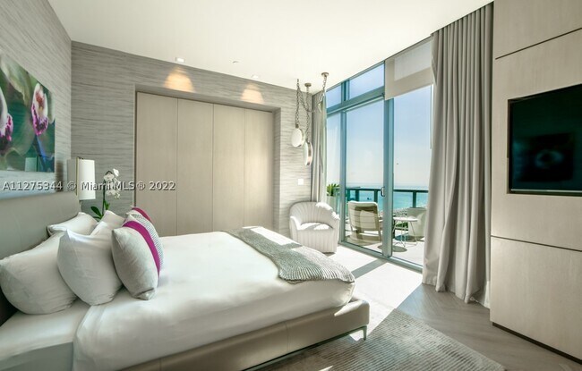Photo - 2201 Collins Ave Unit 2001/UPH