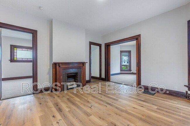 Photo - 39 Warder St