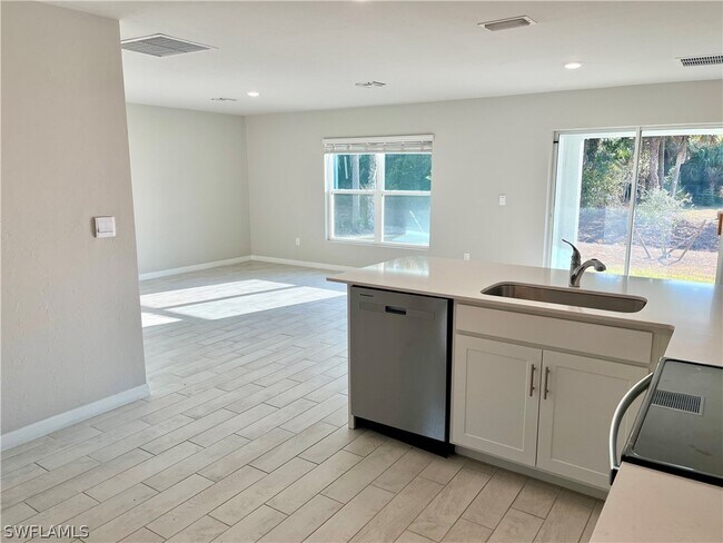 Photo - 5029 S Rosebud Cir