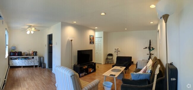 Building Photo - 280 Bridgewater Rd Unit B 16 Rental