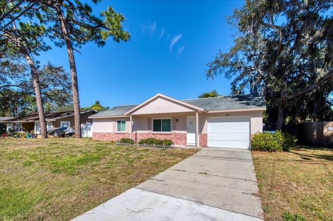 Photo - 61 Lake Shore Dr