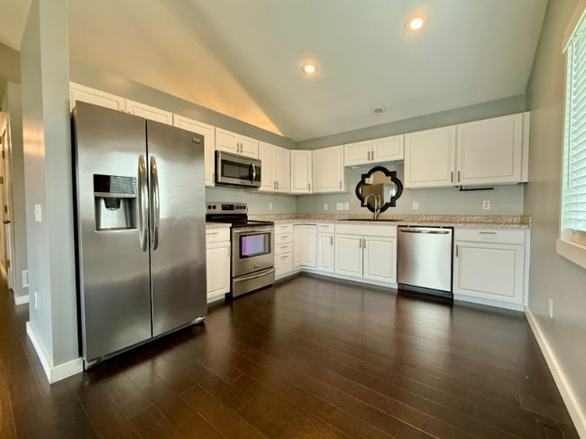 Photo - 505 SE Pleasant View Dr