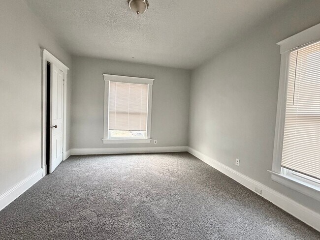 Photo - 414 Beech St Unit 414-2