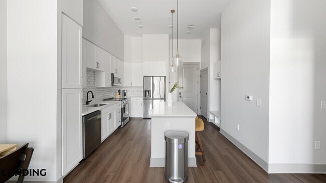 1310 Hillside Ave Unit 103