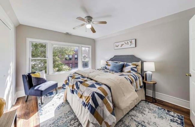 Photo - 2134 N Keeler Ave Unit 2