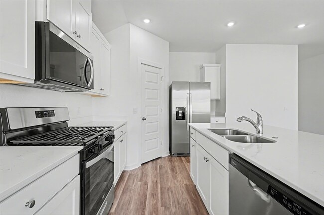 Photo - 539 Colorado St