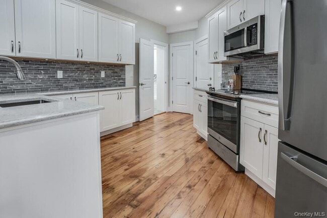 Photo - 16 S Division St Unit 2B