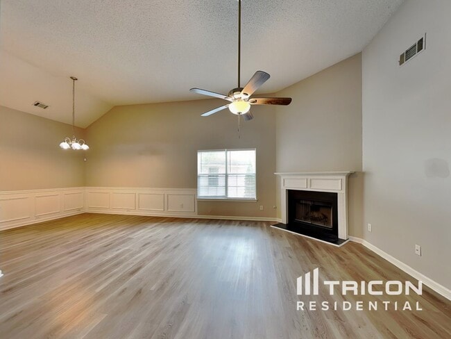 Photo - 3596 Caseys Cove