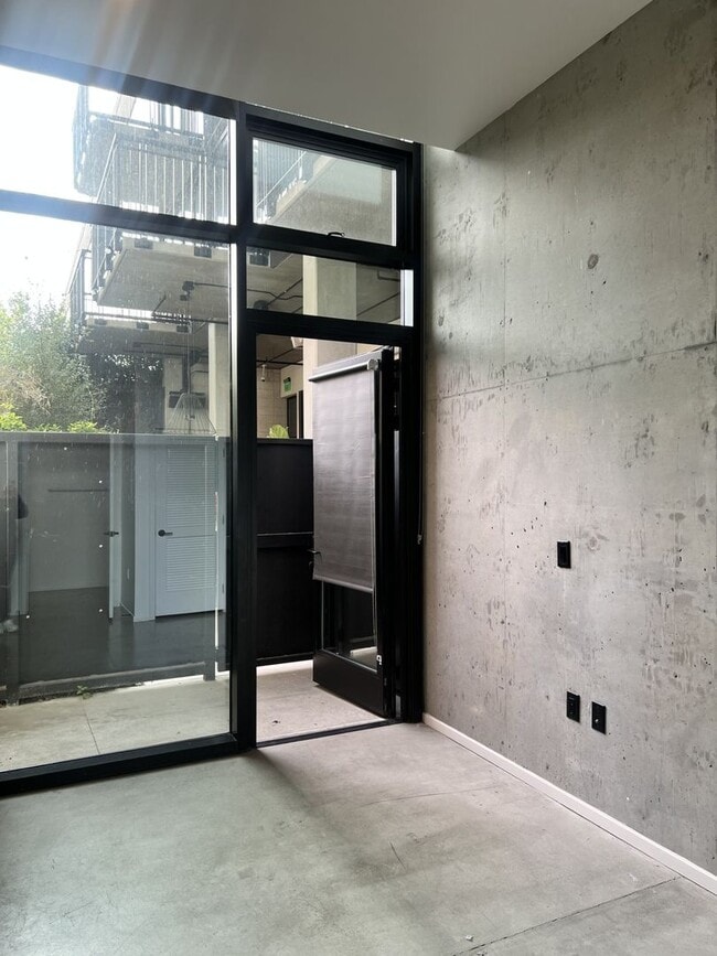 Photo - Secoya Apartments