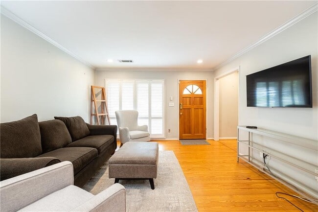 Photo - 3071 Francine Dr