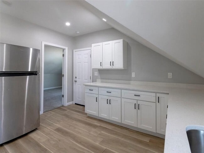 65 Hendrick St Unit 3