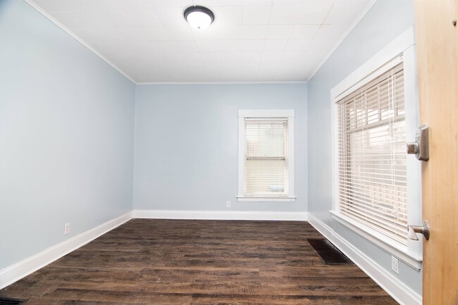 Photo - 435 S Westnedge Ct Unit 1