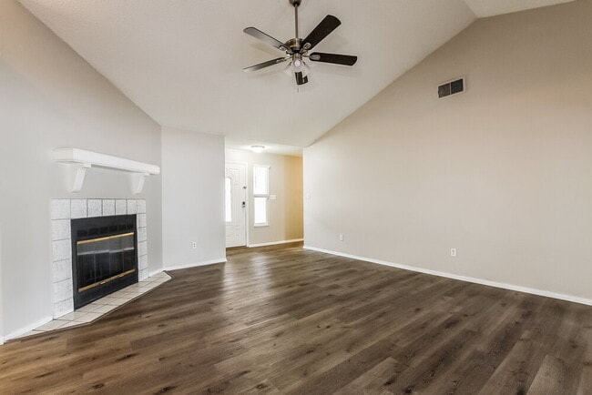Photo - 1029 Beckstrom Dr