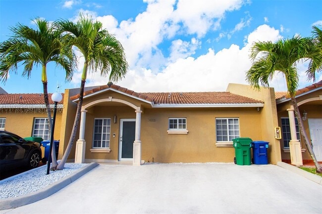 Building Photo - 7683 NW 182nd Ln Rental