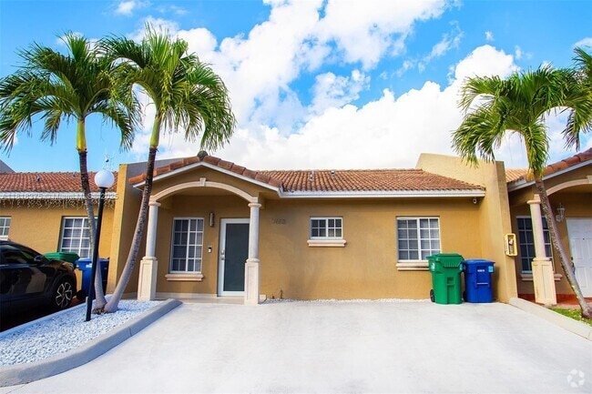 Building Photo - 7683 NW 182nd Ln Rental