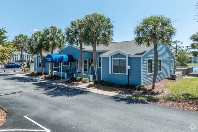 Clubhouse and Leasing Office - Fisherman's Landing Apartments