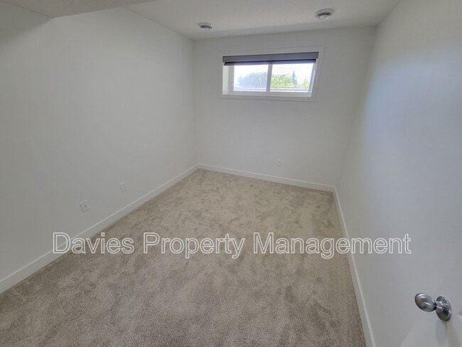 Photo - 8887 Carson Way SW