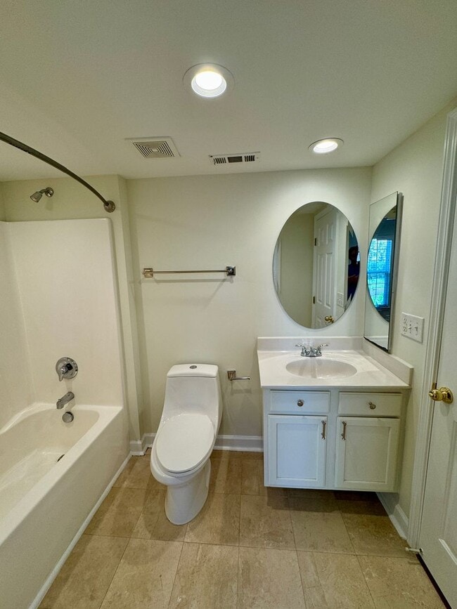 Photo - 3BR/3BA Townhouse in Ballantyne
