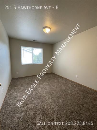 Photo - 251 S Hawthorne Ave Unit B