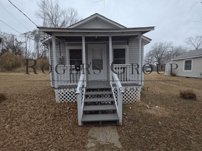 Building Photo - 625 Breckenridge St