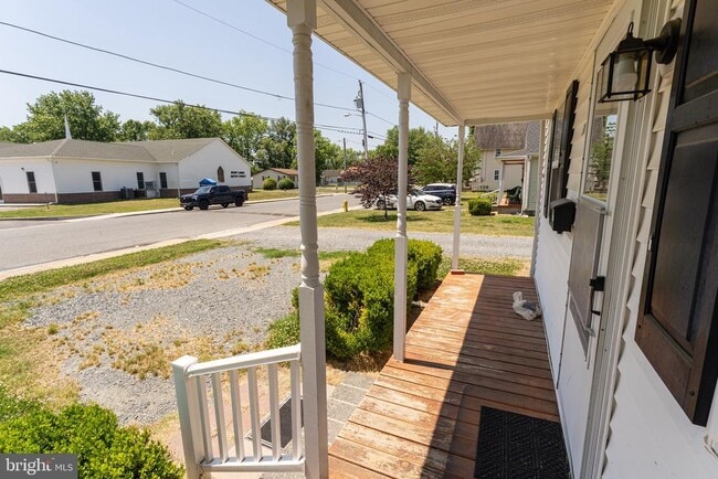 Photo - 30704 Hampden Ave