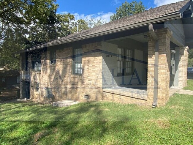 Photo - Hillcrest 2 Bedroom Bungalow