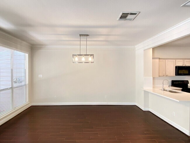 Photo - 54 Alderon Woods Pl