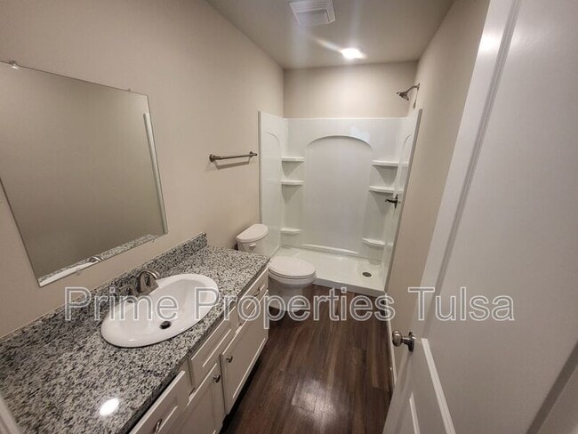 Photo - 1511 Rosewood Dr